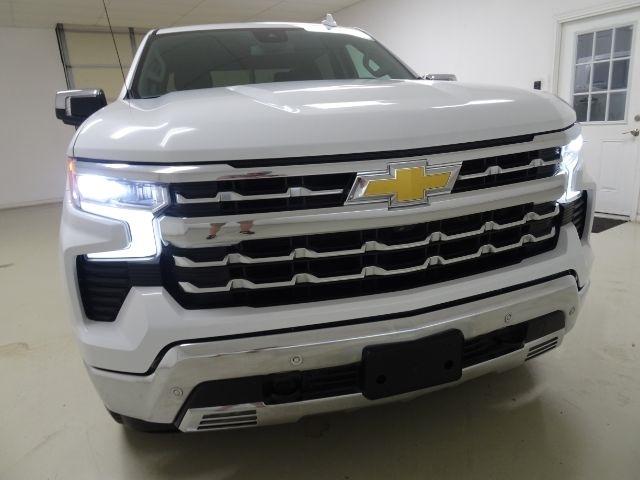 Chevrolet Silverado 1500 4WD Crew Cab 147" LTZ 2023