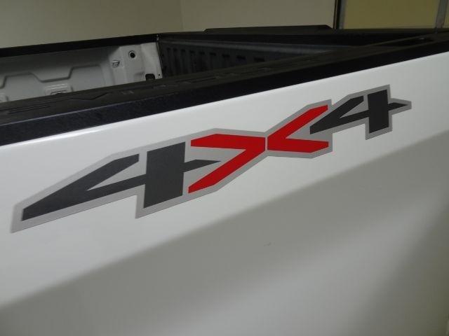 Chevrolet Silverado 1500 4WD Crew Cab 147" LTZ 2023