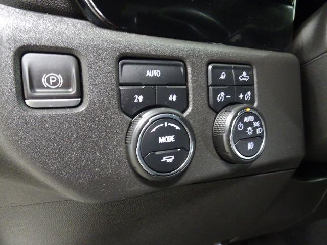 Chevrolet Silverado 1500 4WD Crew Cab 147" LTZ 2023