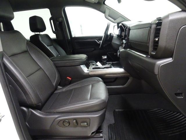 Chevrolet Silverado 1500 4WD Crew Cab 147" LTZ 2023