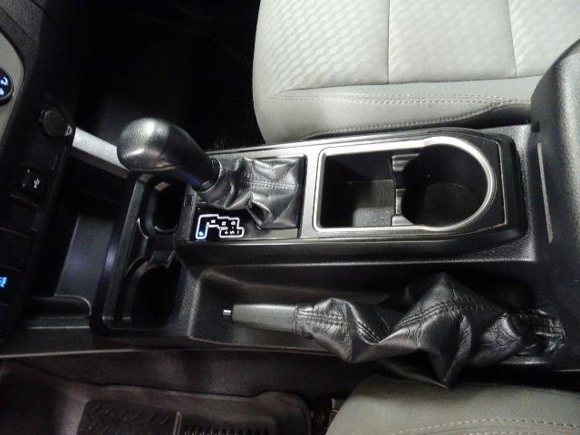 Toyota Tacoma 2WD SR5 Access Cab 6' Bed I4 AT (Natl) 2021