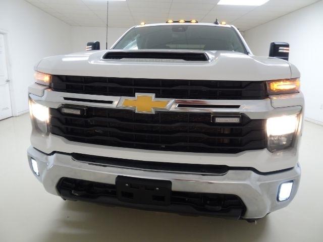 Chevrolet Silverado 2500HD 4WD Crew Cab 172" LT 2024
