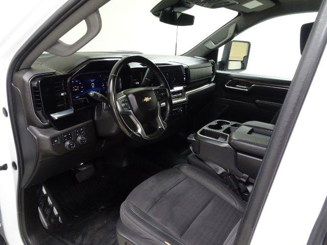 Chevrolet Silverado 2500HD 4WD Crew Cab 172" LT 2024
