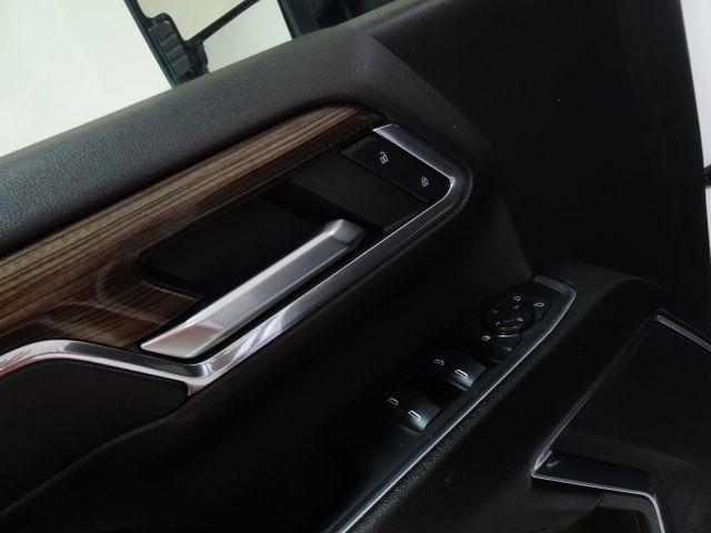 Chevrolet Silverado 2500HD 4WD Crew Cab 172" LT 2024