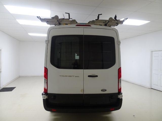 Ford Transit Van T-250 148" Med Rf 9000 GVWR Sliding RH Dr 2017
