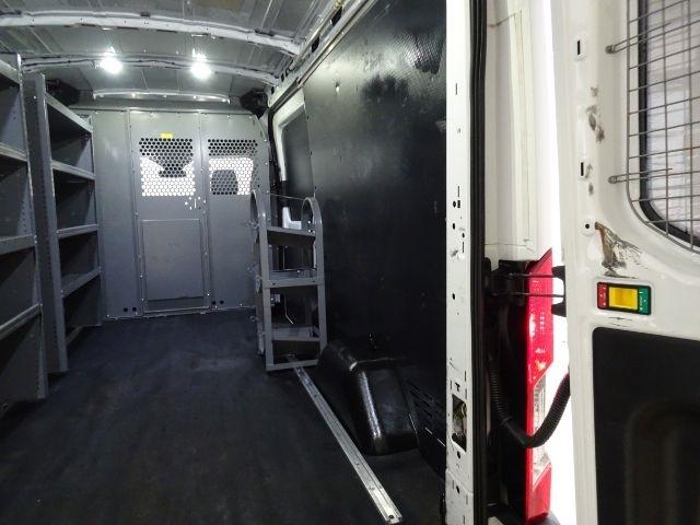 Ford Transit Van T-250 148" Med Rf 9000 GVWR Sliding RH Dr 2017