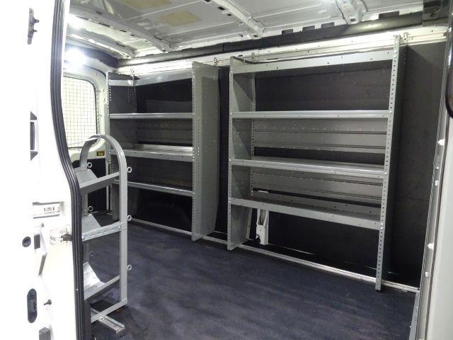 Ford Transit Van T-250 148" Med Rf 9000 GVWR Sliding RH Dr 2017