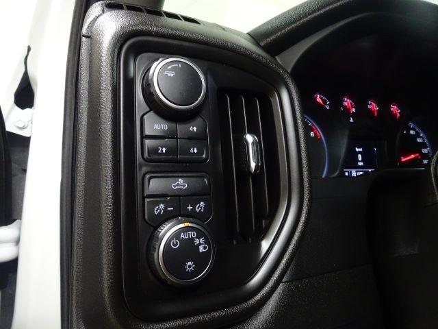 Chevrolet Silverado 2500HD 4WD Crew Cab 172" Work Truck 2023