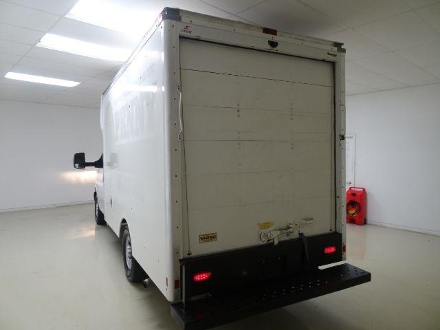 Chevrolet Express Commercial Cutaway 3500 Van 139" 2017