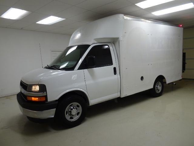 Chevrolet Express Commercial Cutaway 3500 Van 139" 2017