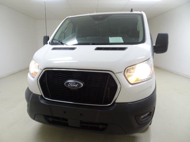 Ford Transit Cargo Van T-250 130" Low Rf 9070 GVWR RWD 2021