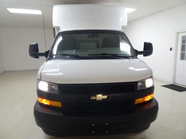 Chevrolet Express Commercial Cutaway 3500 Van 139" 2019