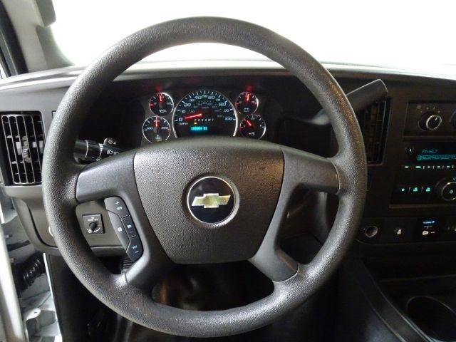 Chevrolet Express Commercial Cutaway 3500 Van 139" 2019