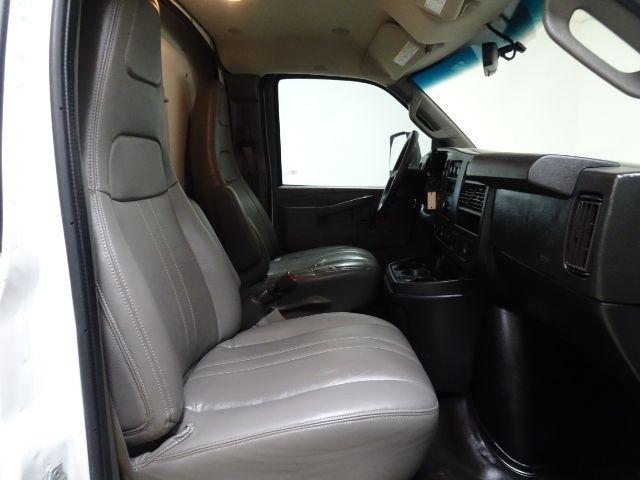 Chevrolet Express Commercial Cutaway 3500 Van 139" 2019
