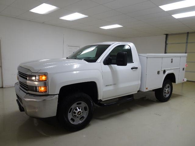 Chevrolet Silverado 2500HD Built After Aug 14 2WD Reg Cab 133.6" Work Truck 2015
