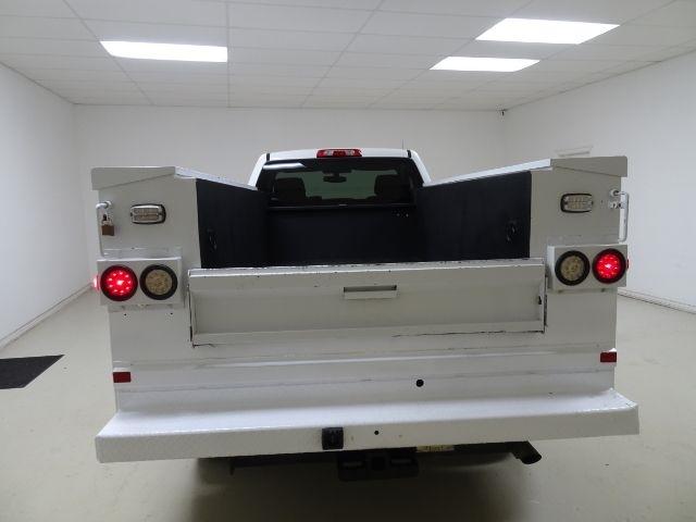 Chevrolet Silverado 2500HD Built After Aug 14 2WD Reg Cab 133.6" Work Truck 2015