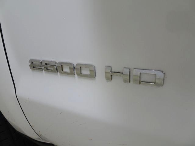 Chevrolet Silverado 2500HD Built After Aug 14 2WD Reg Cab 133.6" Work Truck 2015