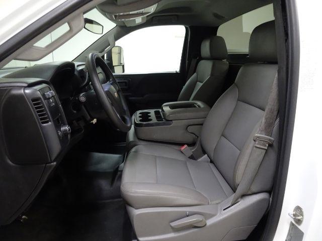 Chevrolet Silverado 2500HD Built After Aug 14 2WD Reg Cab 133.6" Work Truck 2015