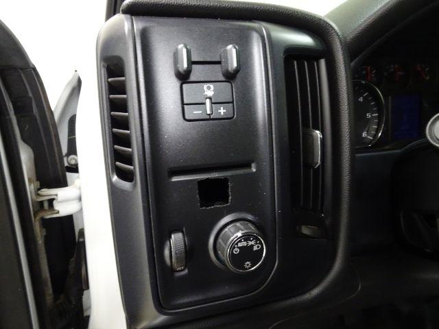 Chevrolet Silverado 2500HD Built After Aug 14 2WD Reg Cab 133.6" Work Truck 2015
