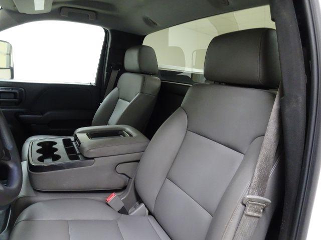 Chevrolet Silverado 2500HD Built After Aug 14 2WD Reg Cab 133.6" Work Truck 2015
