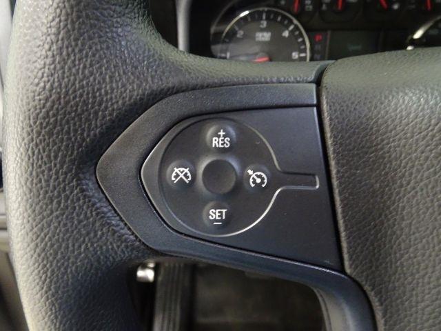 Chevrolet Silverado 2500HD Built After Aug 14 2WD Reg Cab 133.6" Work Truck 2015