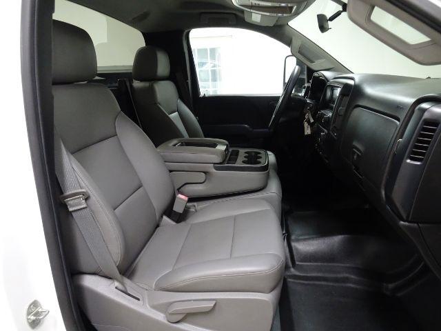 Chevrolet Silverado 2500HD Built After Aug 14 2WD Reg Cab 133.6" Work Truck 2015