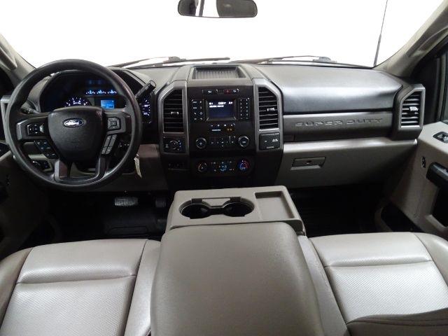 Ford Super Duty F-250 SRW King Ranch 4WD Crew Cab 8' Box 2021