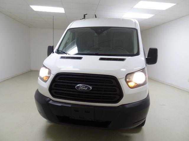 Ford Transit Van T-250 148" Med Rf 9000 GVWR Sliding RH Dr 2019