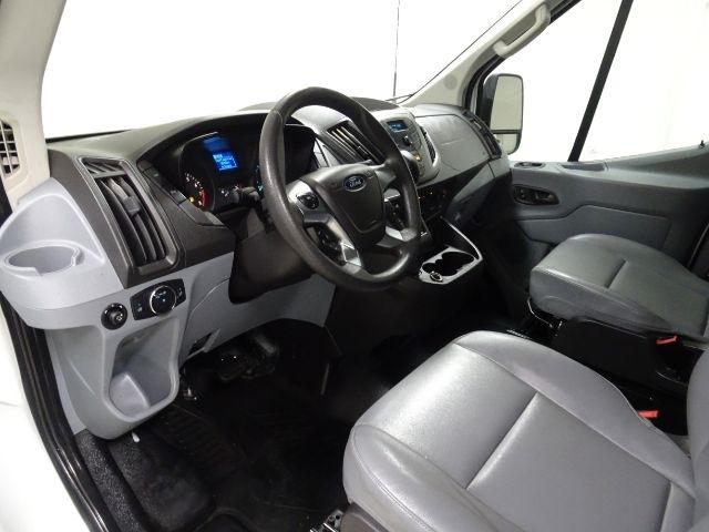 Ford Transit Van T-250 148" Med Rf 9000 GVWR Sliding RH Dr 2019