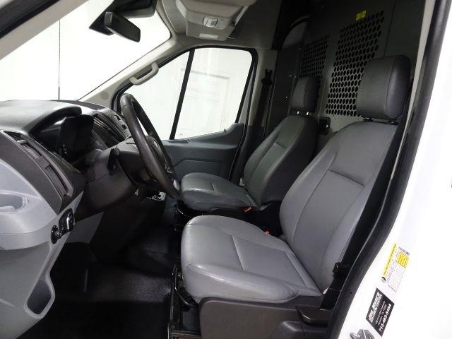 Ford Transit Van T-250 148" Med Rf 9000 GVWR Sliding RH Dr 2019