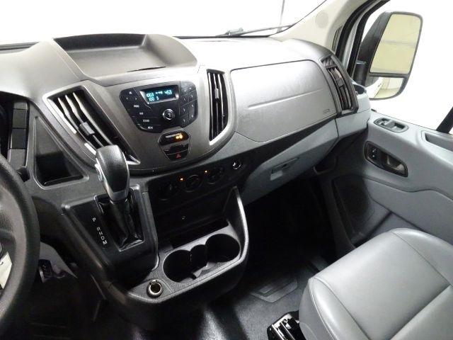Ford Transit Van T-250 148" Med Rf 9000 GVWR Sliding RH Dr 2019