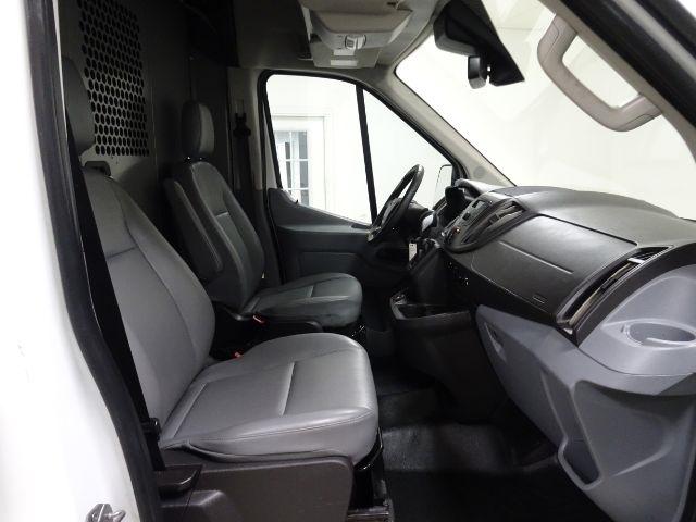 Ford Transit Van T-250 148" Med Rf 9000 GVWR Sliding RH Dr 2019