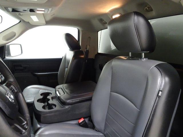 RAM 1500 Classic Tradesman 4x2 Reg Cab 8' Box 2023