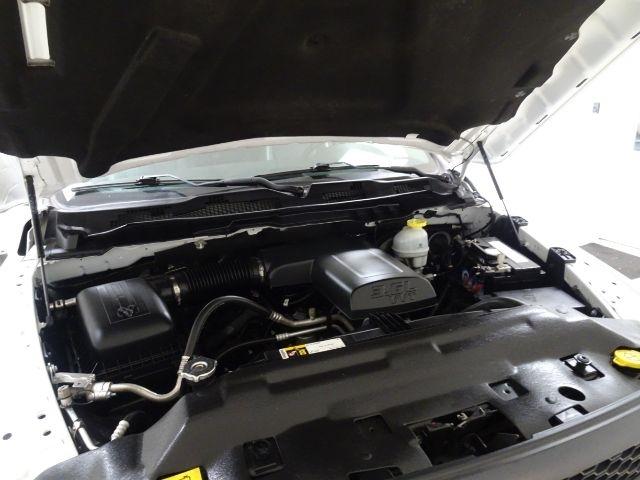 RAM 1500 Classic Tradesman 4x2 Reg Cab 8' Box 2023
