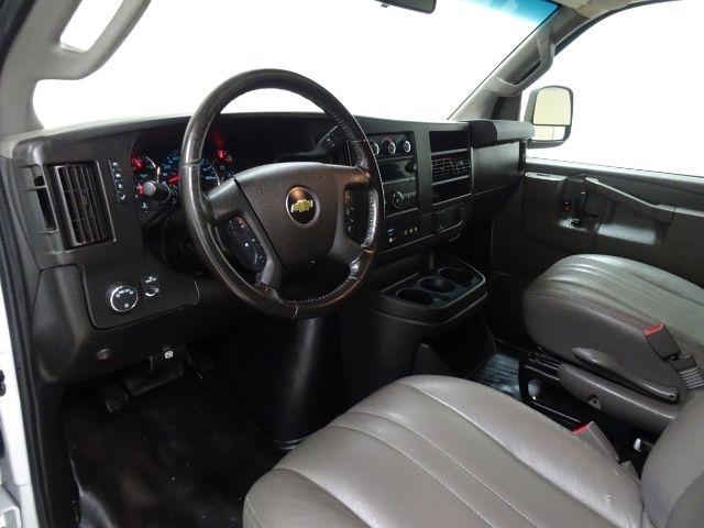 Chevrolet Express Cargo Van RWD 2500 135" 2021