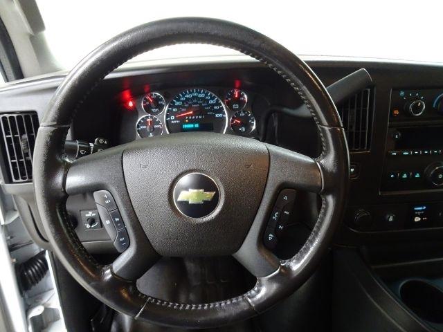 Chevrolet Express Cargo Van RWD 2500 135" 2021