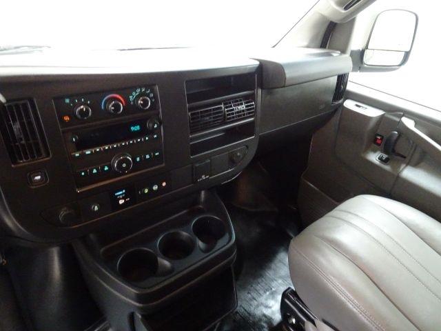 Chevrolet Express Cargo Van RWD 2500 135" 2021