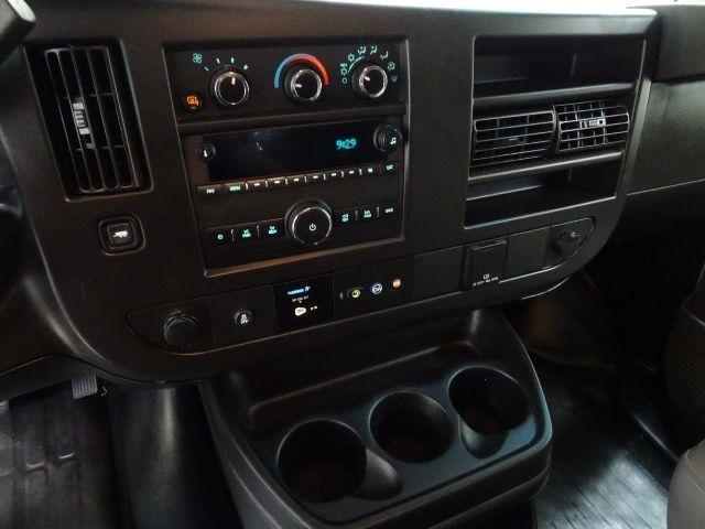 Chevrolet Express Cargo Van RWD 2500 135" 2021