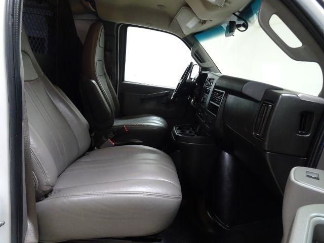 Chevrolet Express Cargo Van RWD 2500 135" 2021