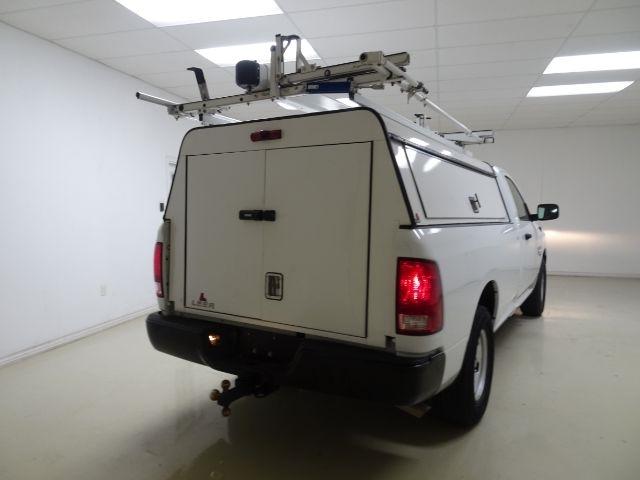 RAM 1500 Classic Tradesman 4x2 Reg Cab 8' Box 2023