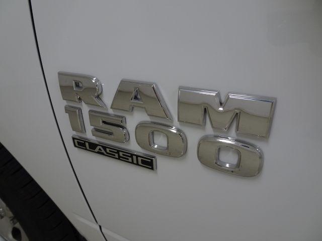 RAM 1500 Classic Tradesman 4x2 Reg Cab 8' Box 2023