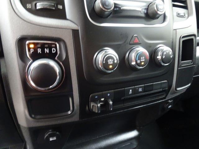 RAM 1500 Classic Tradesman 4x2 Reg Cab 8' Box 2023