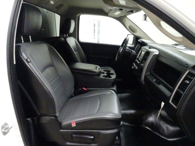 RAM 1500 Classic Tradesman 4x2 Reg Cab 8' Box 2023