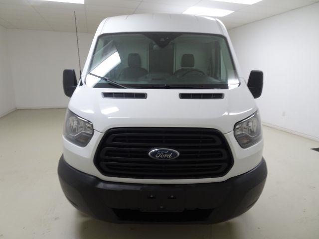 Ford Transit Van T-150 130" Med Rf 8600 GVWR Sliding RH Dr 2019
