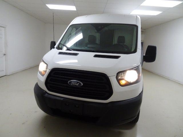 Ford Transit Van T-150 130" Med Rf 8600 GVWR Sliding RH Dr 2019