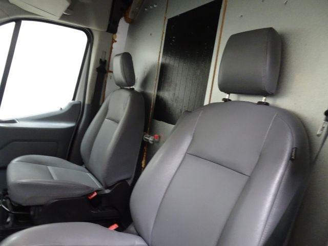 Ford Transit Van T-150 130" Med Rf 8600 GVWR Sliding RH Dr 2019