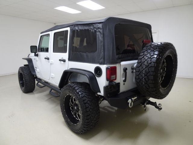 Jeep Wrangler Unlimited 4WD 4dr Sport 2016