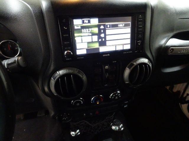 Jeep Wrangler Unlimited 4WD 4dr Sport 2016