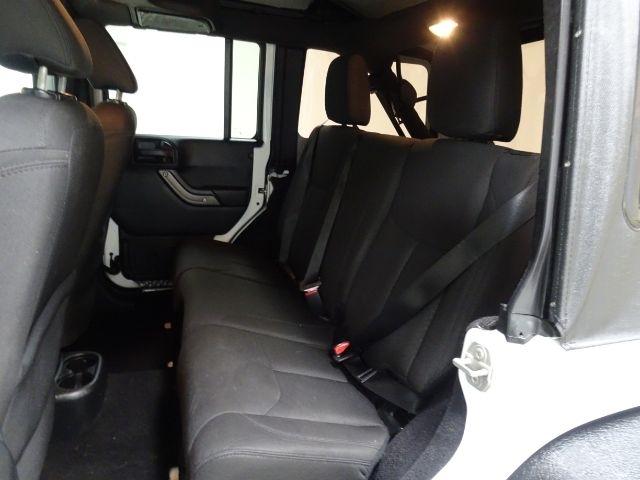 Jeep Wrangler Unlimited 4WD 4dr Sport 2016
