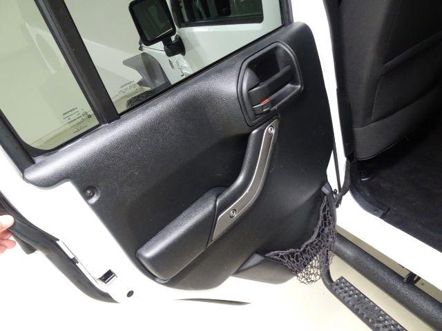 Jeep Wrangler Unlimited 4WD 4dr Sport 2016